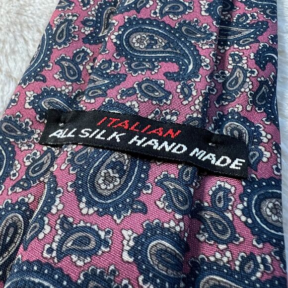 Silk Neck Tie Pink + Blue Paisley Design Hand Made In Italy 3.25 x 54" - Picture 1 of 5